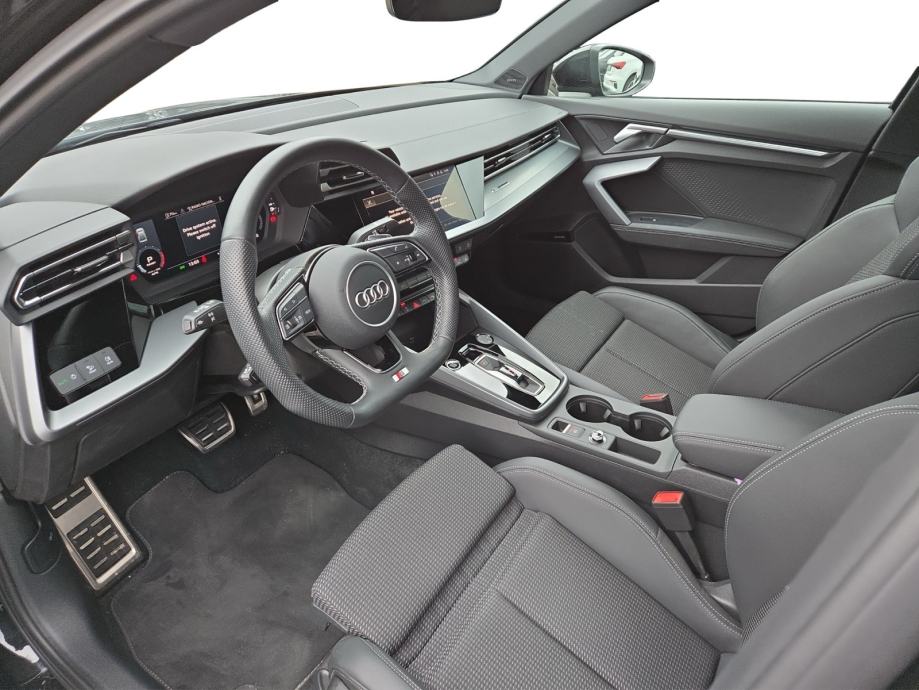 Audi A3 Lim. 35 TFSI Str S line+ *black*ambi pro*sonos*, 2024 god.