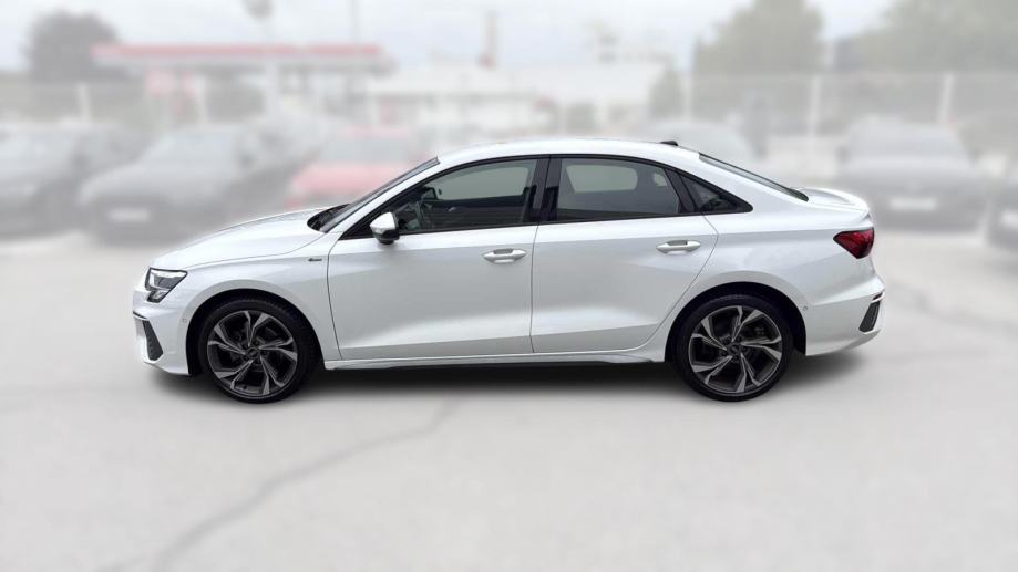 AUDI A3 Limousine 2023 • PREMIUM jamstvo • AutoZubak Rabljena, fotografija 5