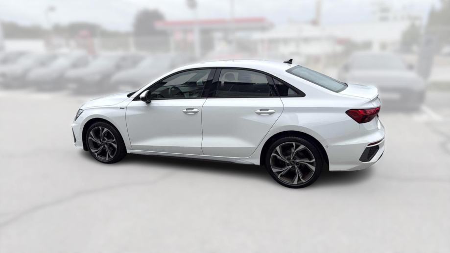 AUDI A3 Limousine 2023 • PREMIUM jamstvo • AutoZubak Rabljena, fotografija 6