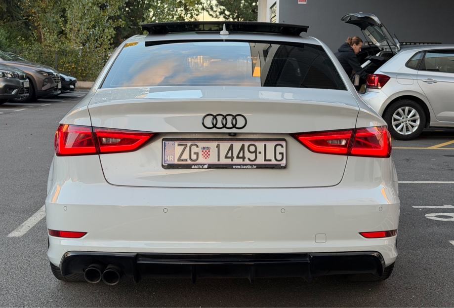 Audi A3 Limuzina 2.0 TDI S-Line Panorama Matrix, fotografija 6