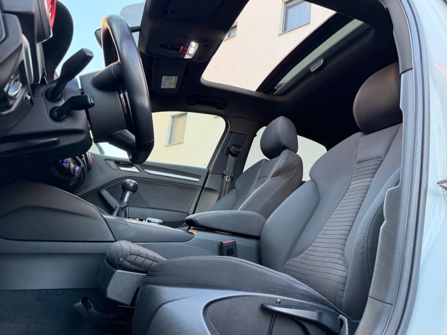 Audi A3 Limuzina 2.0 TDI S-Line Panorama Matrix, fotografija 14