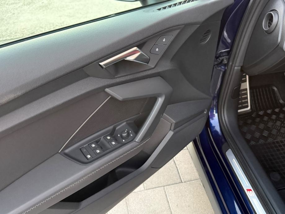Audi A3 LIMUZINA 35 TDI S-TRONIC*COMPETITION S-LINE PLUS*MATRIX LED, fotografija 19