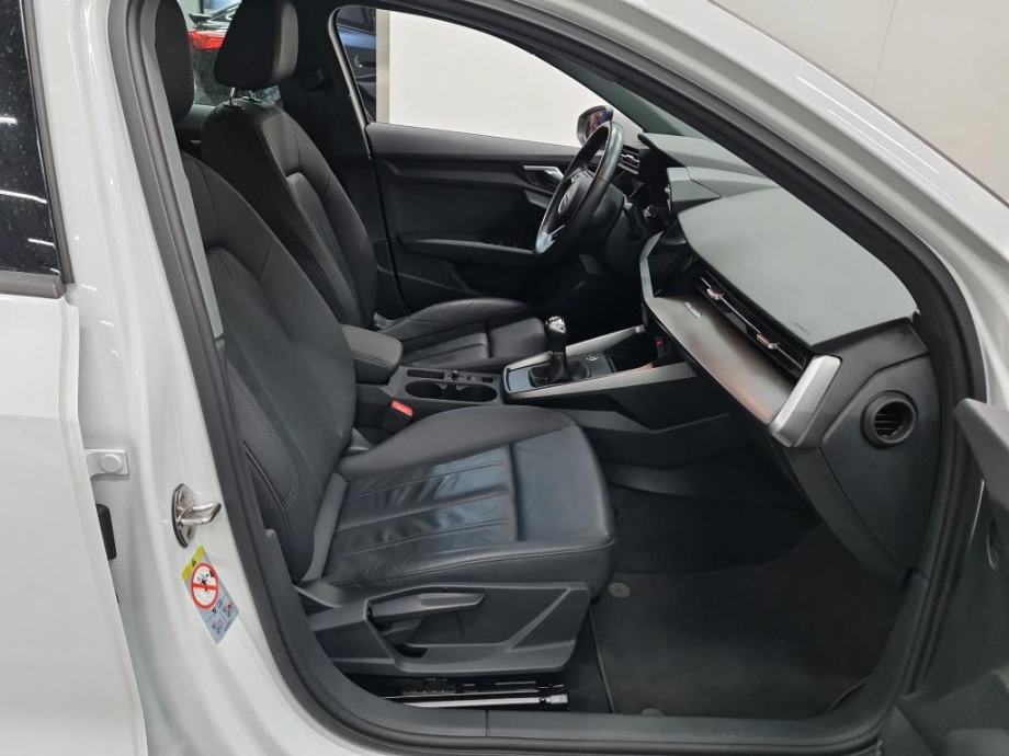 AUDI A3 LIMUZINA 35 TDI,VIRTUAL, LED,NAVI,JAMSTVO 24MJ!, fotografija 4