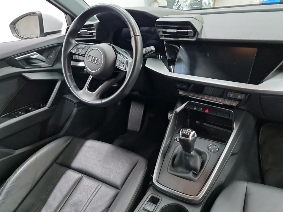 AUDI A3 LIMUZINA 35 TDI,VIRTUAL, LED,NAVI,JAMSTVO 24MJ!, fotografija 3