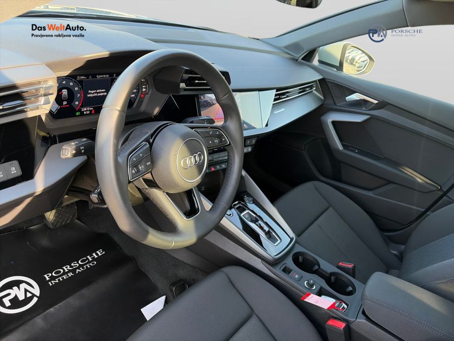 Audi A3 SB 30TFSI S tr Edition10, fotografija 11