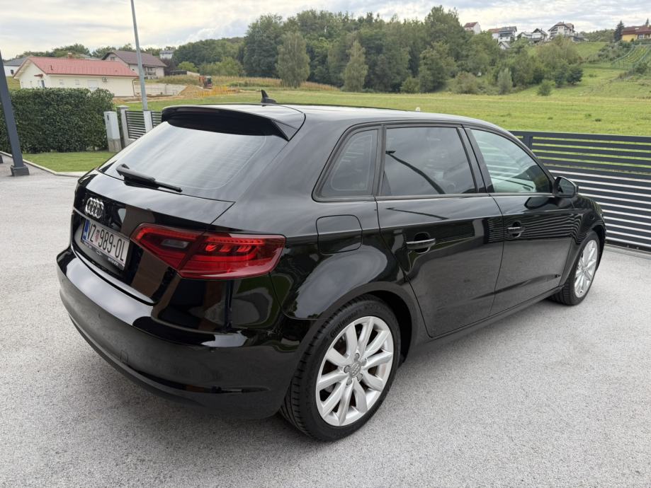 AUDI A3 SPORTBACK 1,6 81 KW ,AUTOMATIK,SERVIS,REGISTRIRAN, fotografija 8