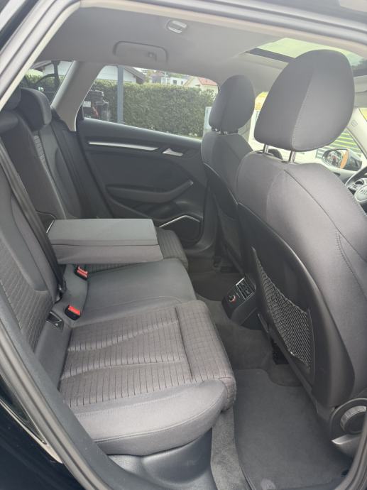 AUDI A3 SPORTBACK 1,6 81 KW ,AUTOMATIK,SERVIS,REGISTRIRAN, fotografija 12