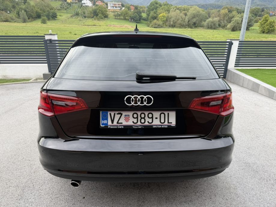 AUDI A3 SPORTBACK 1,6 81 KW ,AUTOMATIK,SERVIS,REGISTRIRAN, fotografija 4