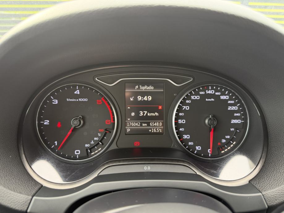 AUDI A3 SPORTBACK 1,6 81 KW ,AUTOMATIK,SERVIS,REGISTRIRAN, fotografija 13