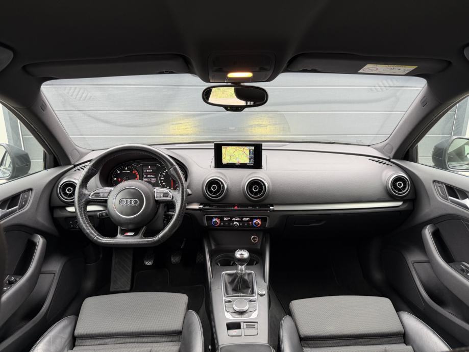 Audi A3 Sportback 1,6 TDI S line, fotografija 11