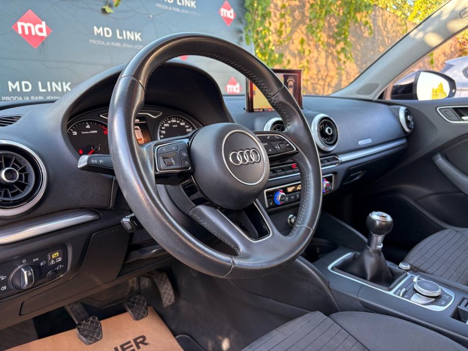 Audi A3 Sportback 1,6 TDI, fotografija 8