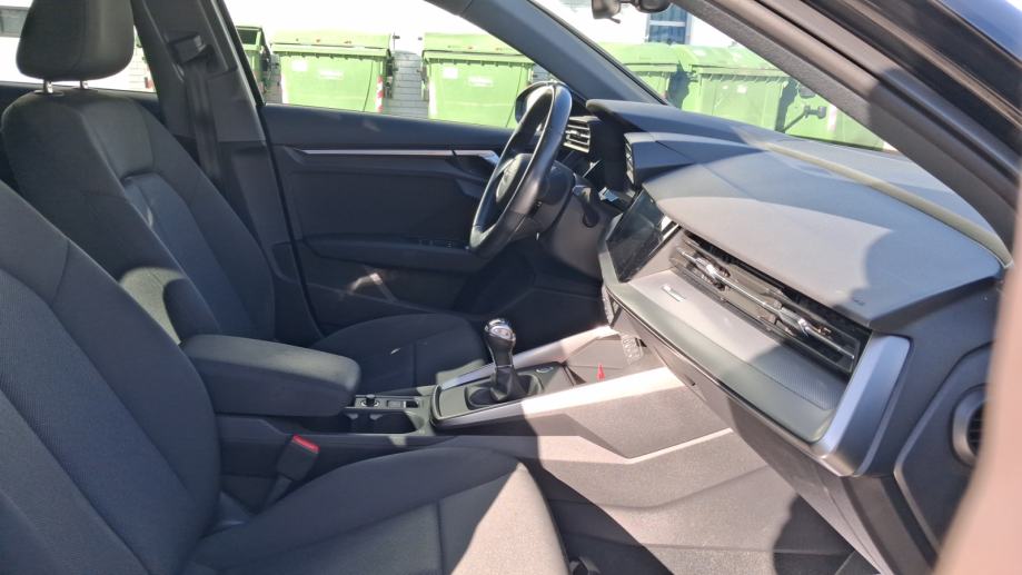 AUDI A3 Sportback 2020 • PREMIUM jamstvo • AutoZubak Rabljena, fotografija 9