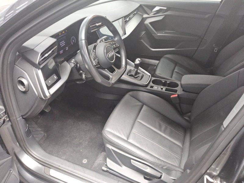 Audi A3 Sportback 30 TDI S line • digitalni instrumenti • koža, fotografija 8
