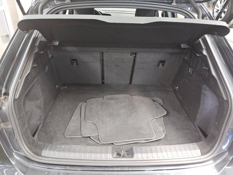 Audi A3 Sportback 30 TFSI automatik advanced • ACC • Full LED, fotografija 12