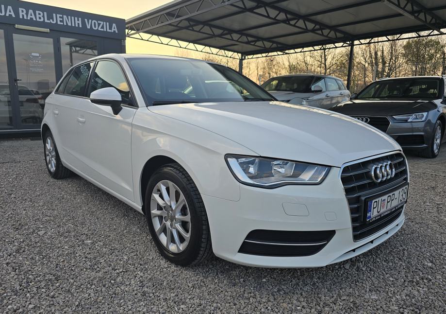 Audi A3 Sportback TDI 1. Vlasnik, servisna veliki servis+novo kvačilo, fotografija 7