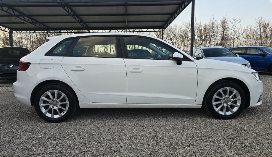 Audi A3 Sportback TDI 1. Vlasnik, servisna veliki servis+novo kvačilo, fotografija 6