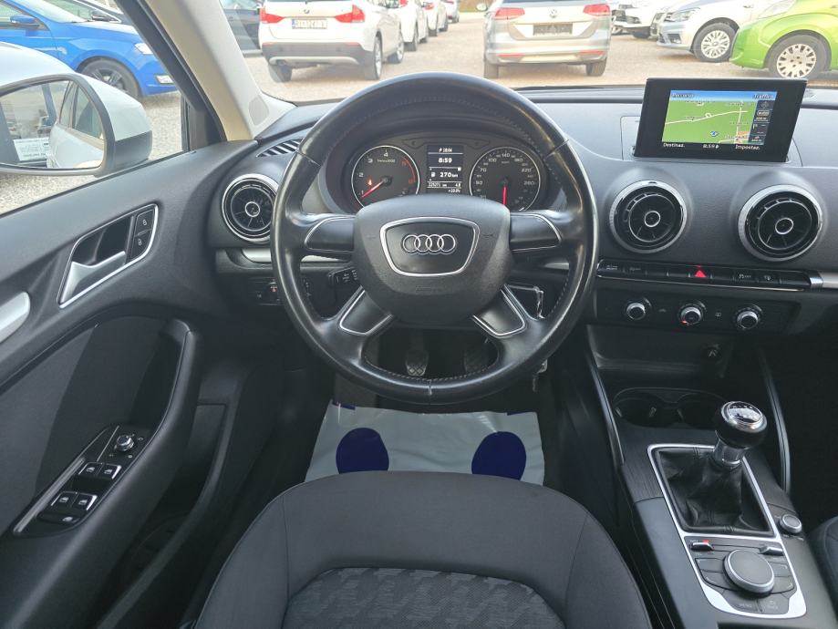 Audi A3 Sportback TDI 1. Vlasnik, servisna veliki servis+novo kvačilo, fotografija 16