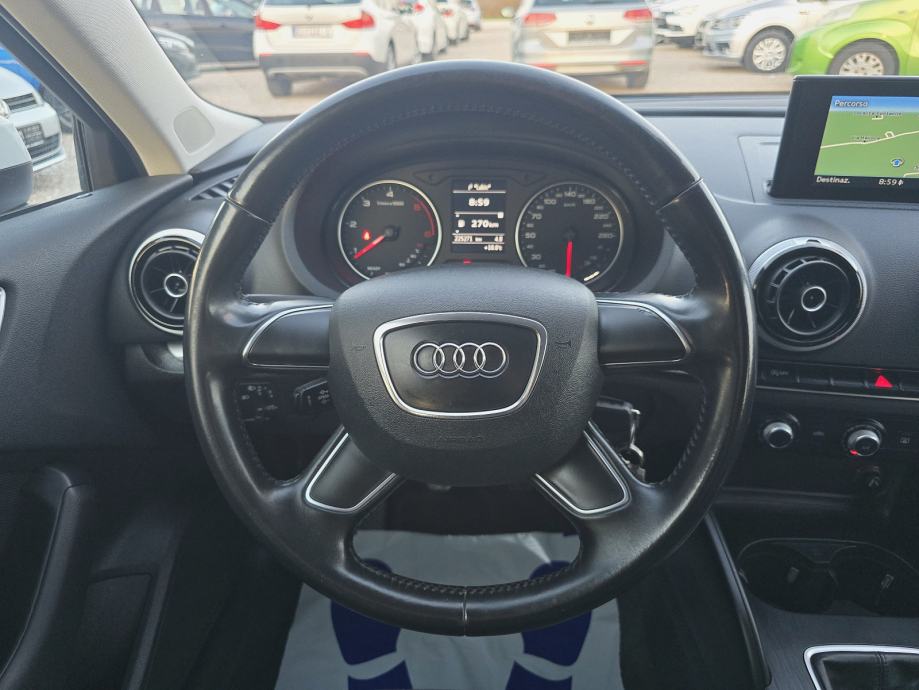 Audi A3 Sportback TDI 1. Vlasnik, servisna veliki servis+novo kvačilo, fotografija 17