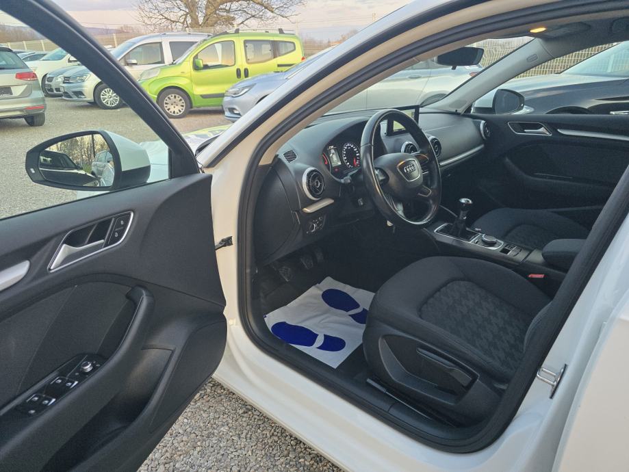 Audi A3 Sportback TDI 1. Vlasnik, servisna veliki servis+novo kvačilo, fotografija 14