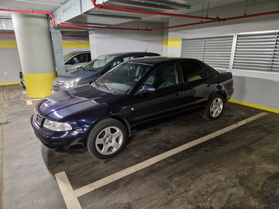 Audi A4 1,6, pogled izvana - slika 5