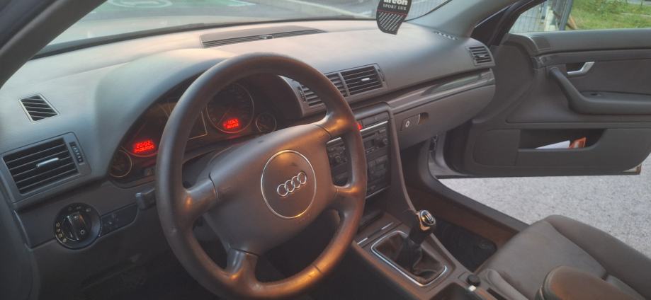 Audi A4 1,9 TDI, fotografija 6
