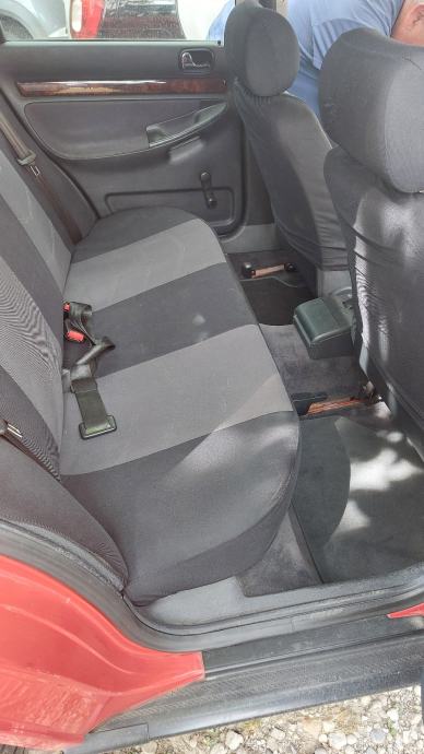 Audi A4 1,9 TDI, fotografija 15