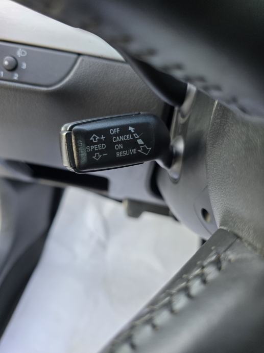 Audi A4 2,0 TDI-2006gd.md-CLIMATRONIC-rg.12/26,alu,6brz,tempomat,KARIC, fotografija 15