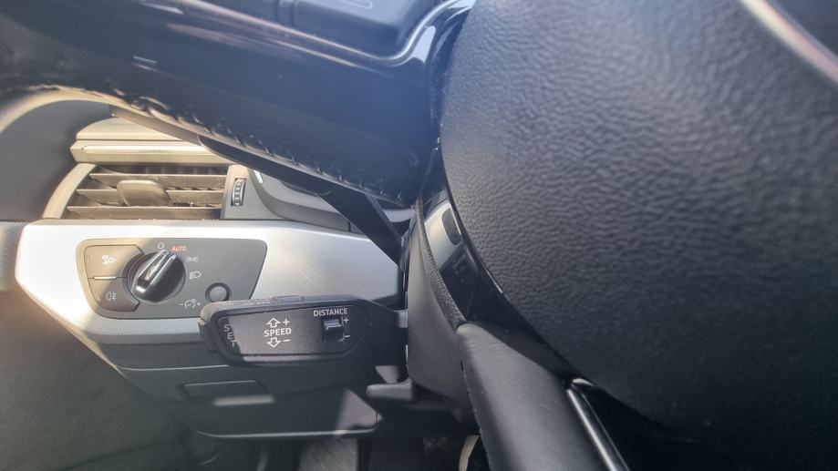Audi A4 2,0 TDI automatik, 3x S line, LED, alkantara, 140kw, fotografija 6