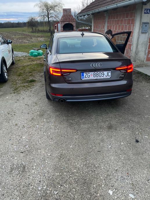 Audi A4 2,0 TDI automatik, fotografija 19