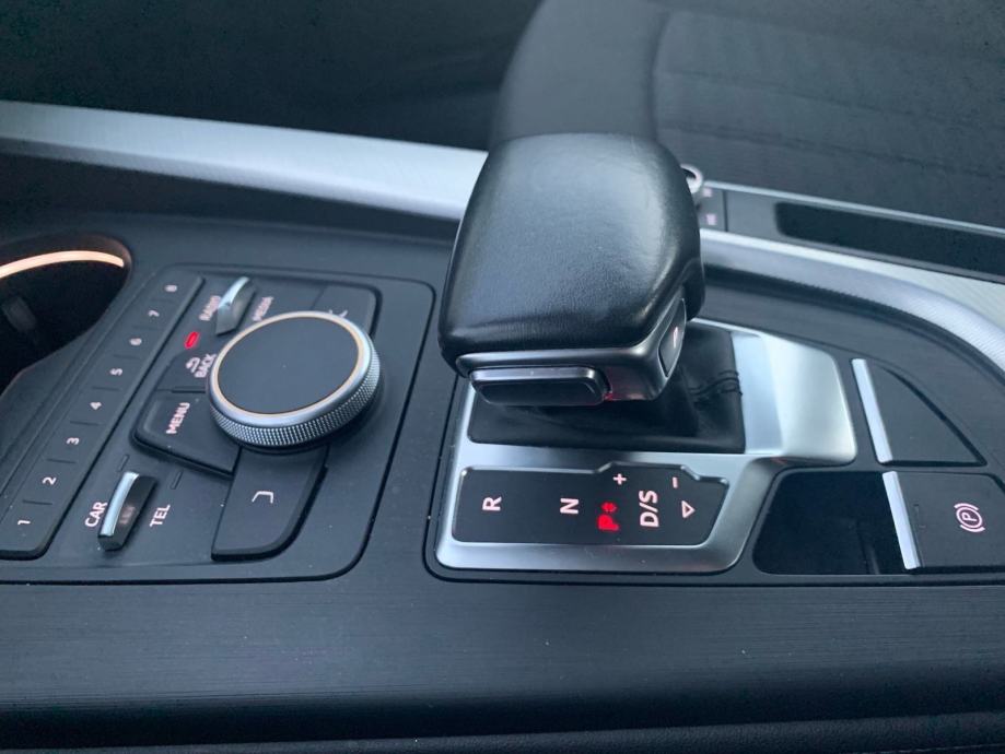 Audi A4 2,0 TDI automatik, fotografija 12