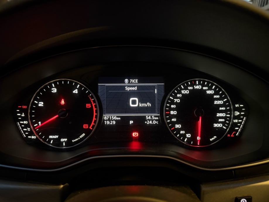 Audi A4 2,0 TDI automatik, fotografija 10