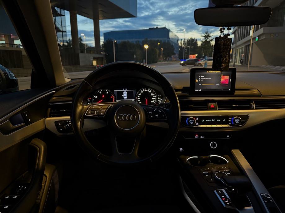 Audi A4 2,0 TDI automatik, fotografija 9