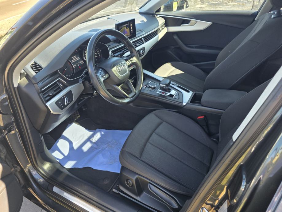 Audi A4 2,0 TDI automatik, fotografija 9