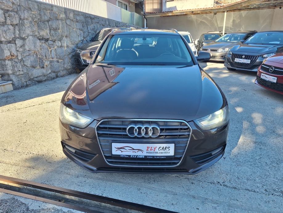 Audi A4 2,0 TDI automatik, fotografija 7