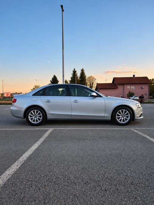 Audi A4 2,0 TDI automatik, fotografija 6