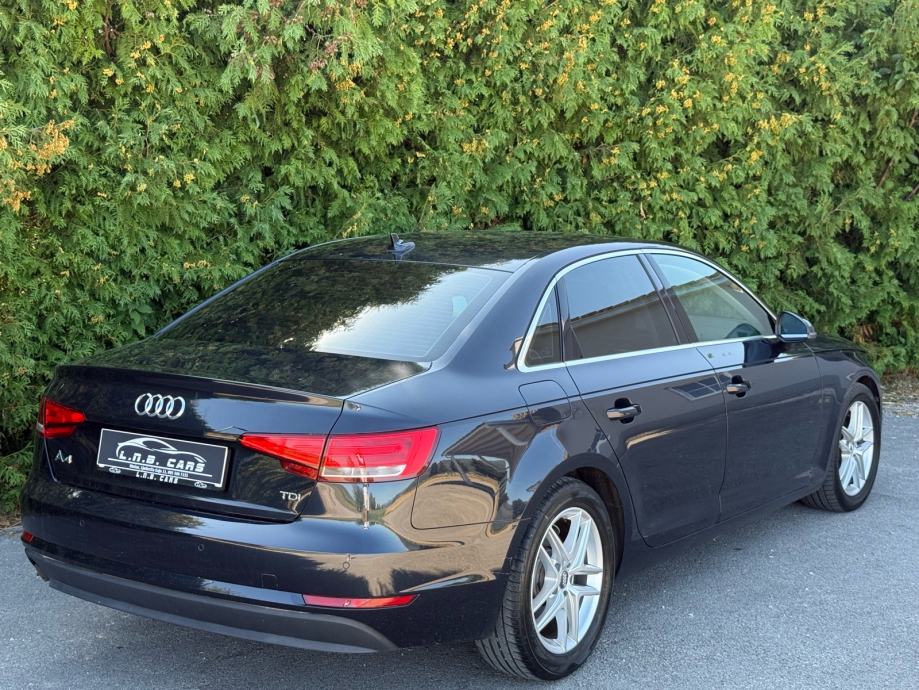 Audi A4 2,0 TDI BUSSINES PAKET OPREME, TOP STANJE ** REG GOD DANA, fotografija 10