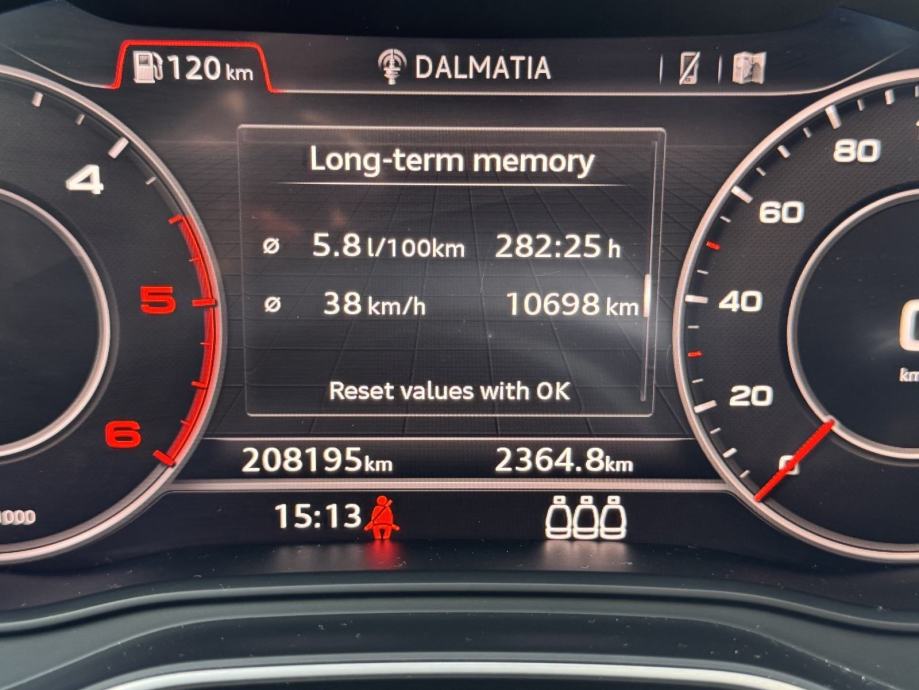 Audi A4 2,0 TDI DSG, fotografija 10