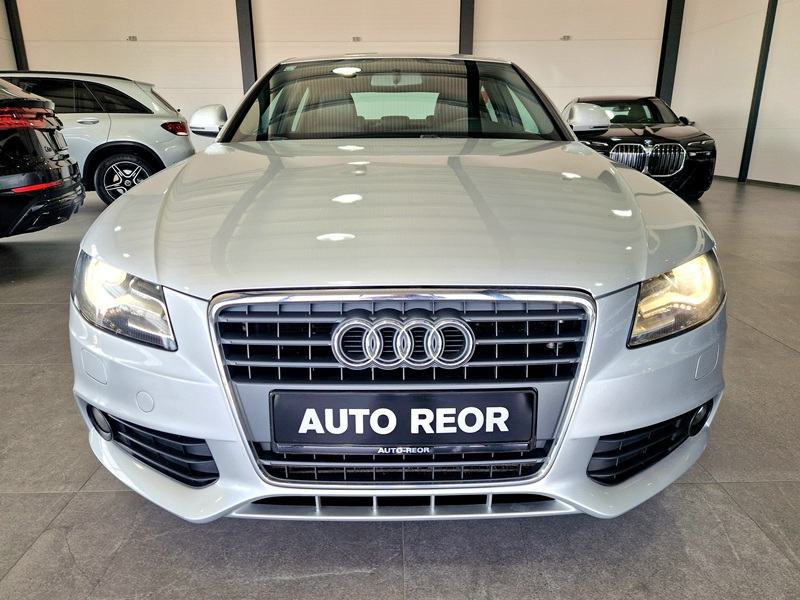 Audi A4 2.0 TDI S-line REG.DO 03/01/2027, fotografija 2
