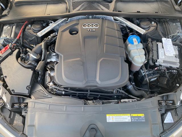 Audi A4 2.0 TDI quattro, +zimski set kotača, koža alcantara, LED, kuka, fotografija 17