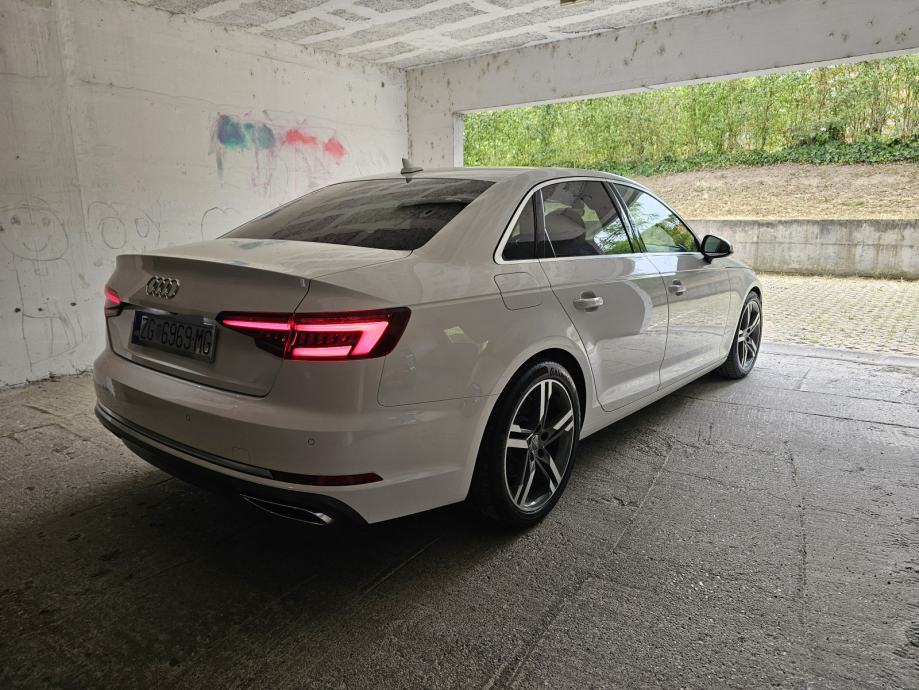Audi A4 2,0 TDI, fotografija 2