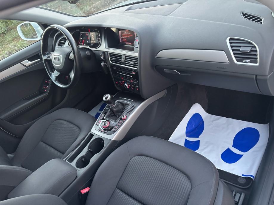Audi A4 2,0 TDI, fotografija 13