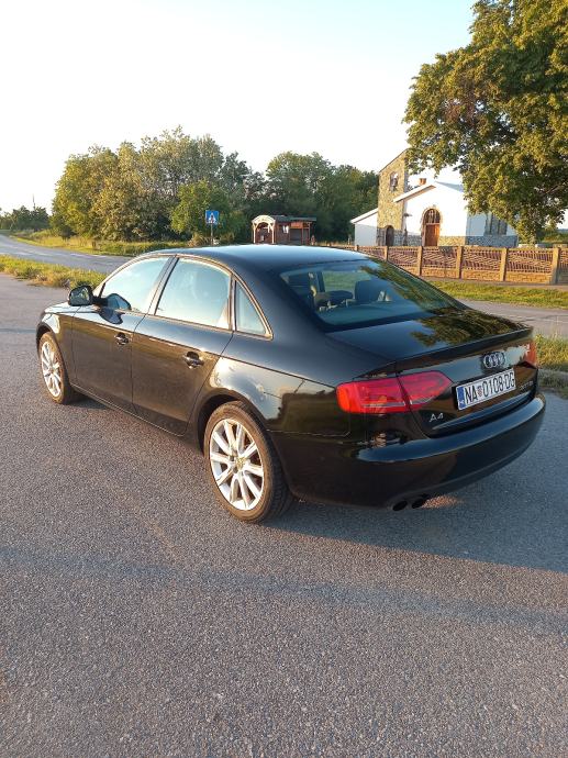 Audi A4 2,0 TDI, fotografija 2