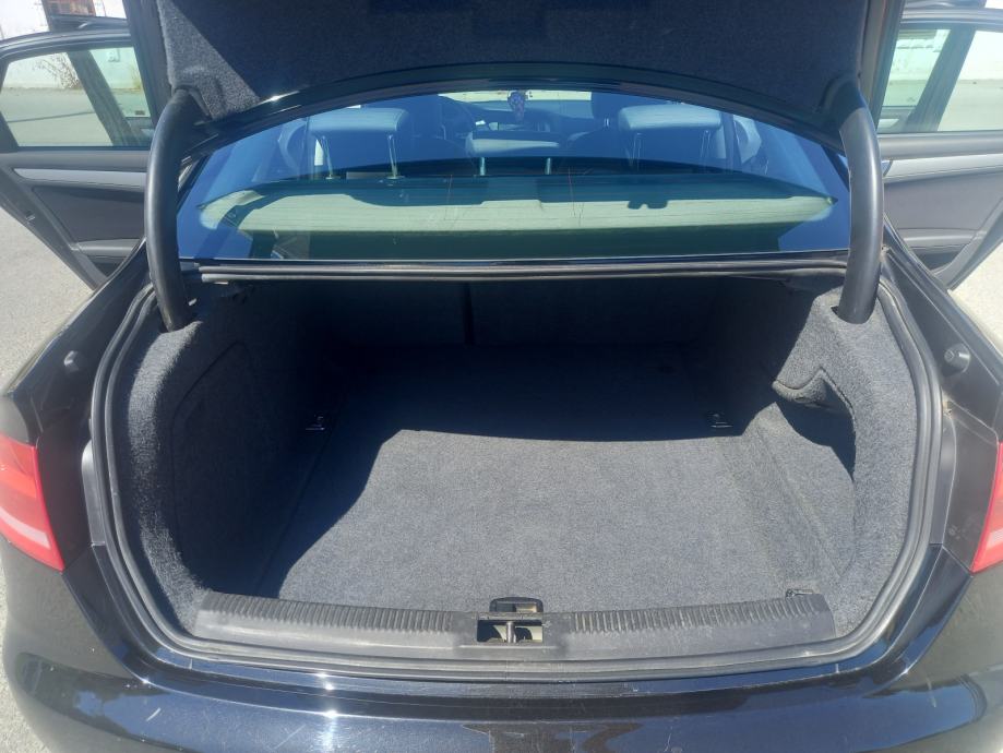 Audi A4 2,0 TDI, fotografija 13