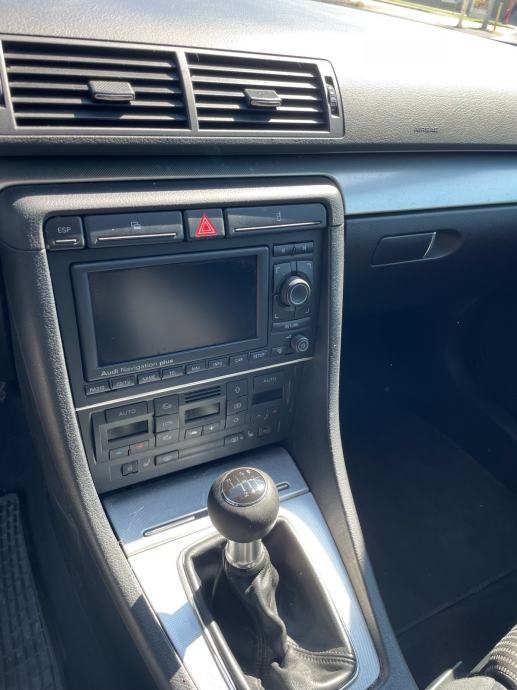 Audi A4 2,0 TDI, fotografija 14
