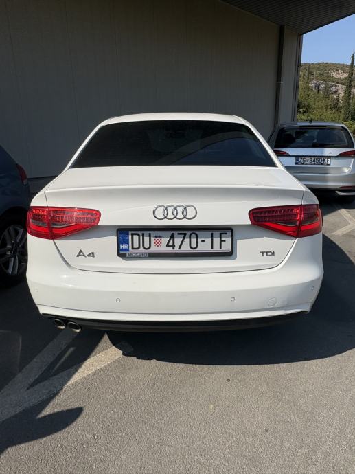 Audi A4 2,0 TDI, fotografija 2