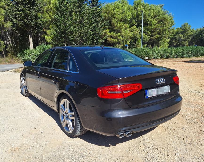 Audi A4 2,0 TDI*123.000 km *KOŽA *ALU 19 "* BI XENON* NAVI*CAR PASS, fotografija 10