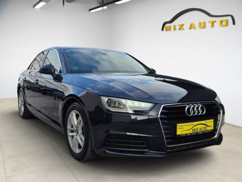 Audi A4 2,0 TDI ***81000***TKM SERVISNA KNJIGA, fotografija 4
