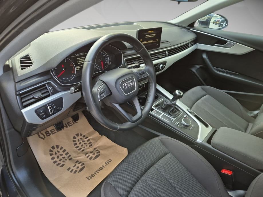 Audi A4 2,0 TDI ***81000***TKM SERVISNA KNJIGA, fotografija 12