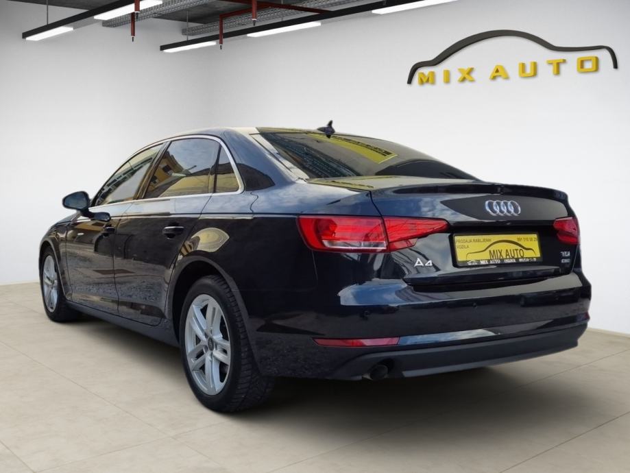Audi A4 2,0 TDI ***81000***TKM SERVISNA KNJIGA, fotografija 10