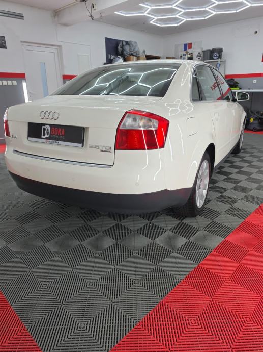 Audi A4 2,5 V6 TDI QUATTRO, fotografija 2